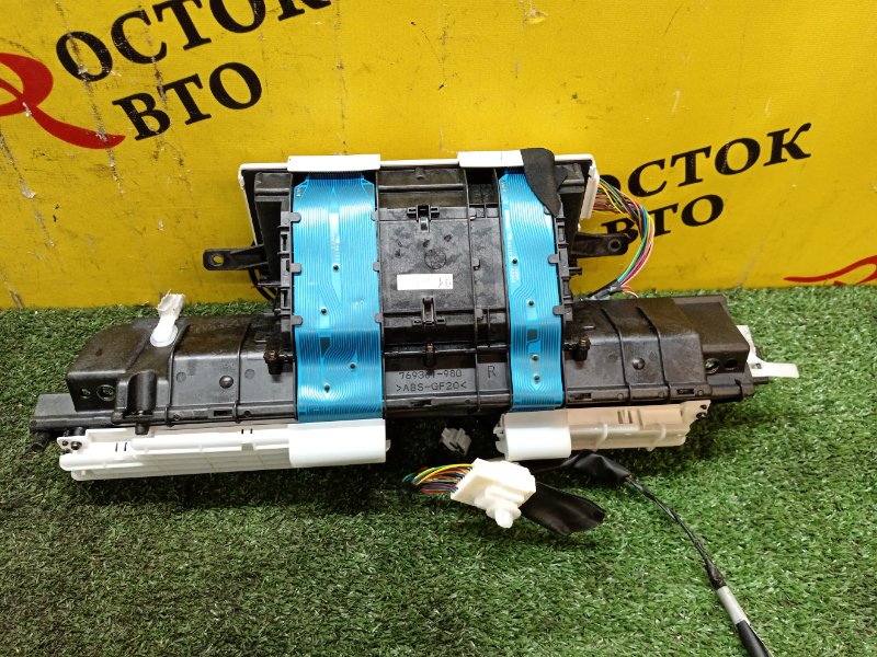 Панель приборов, 3200 рублей, Красноярск