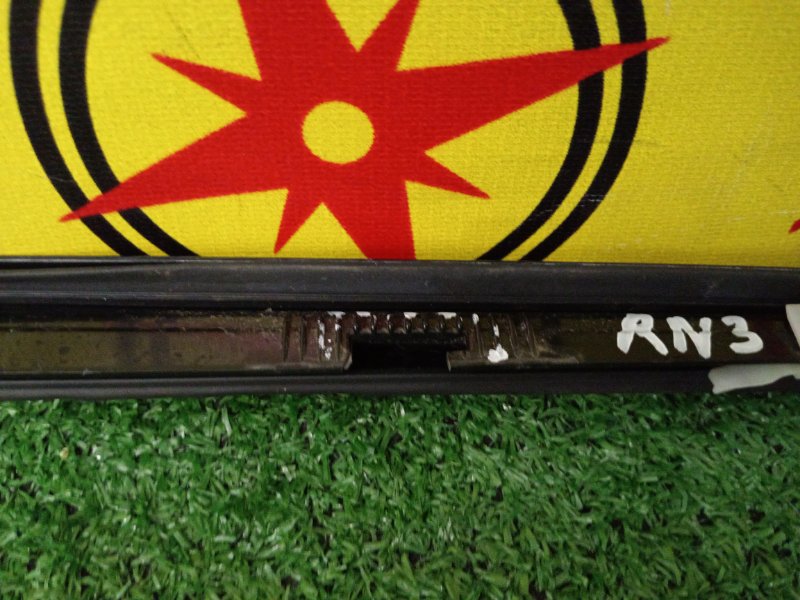 Молдинг лобового стекла, 2500 рублей, Красноярск