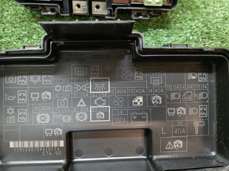 Блок предохранителей под капот, 1200 рублей, Красноярск