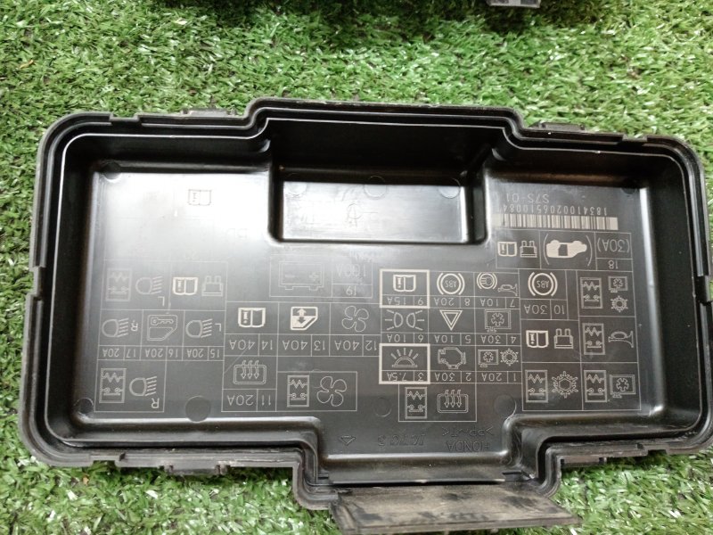 Блок предохранителей под капот, 1000 рублей, Красноярск