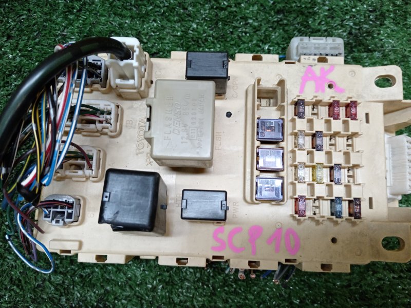Блок предохранителей салонный, 400 рублей, Красноярск