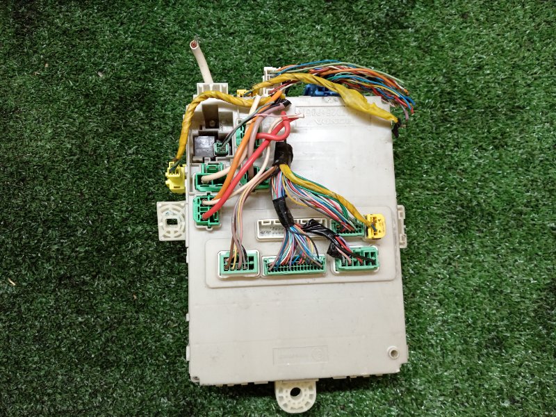 Блок предохранителей салонный, 300 рублей, Красноярск