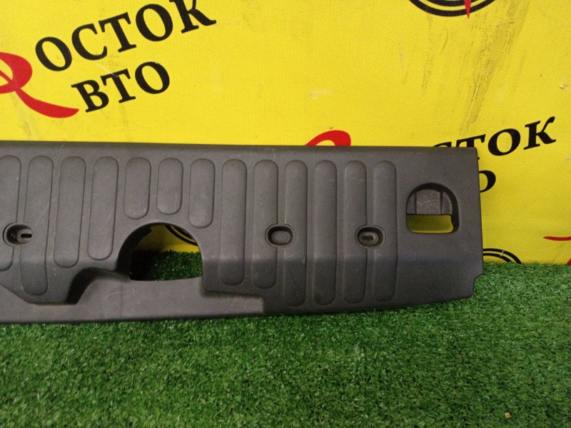 накладка багажника, 2000 рублей, Красноярск