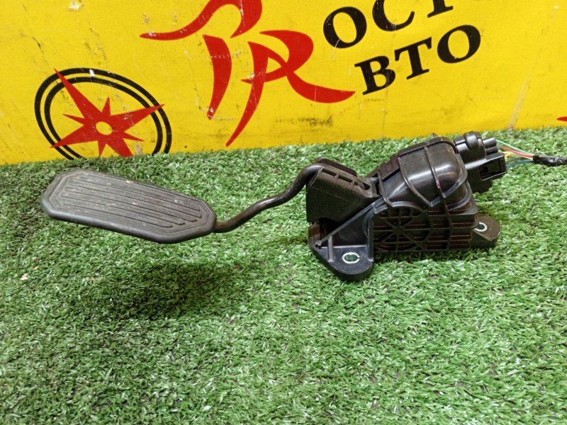 Педаль газа, 400 рублей, Красноярск