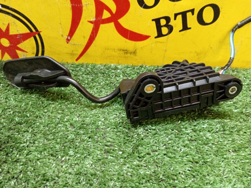 Педаль газа, 400 рублей, Красноярск