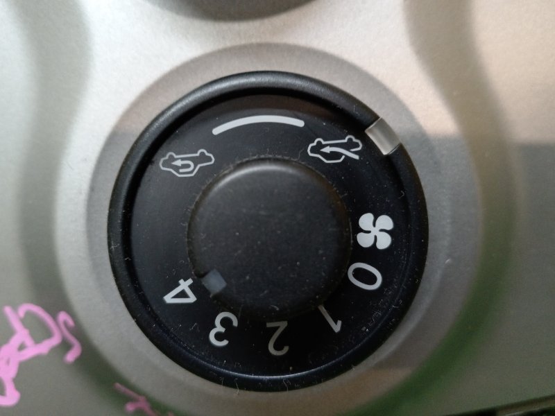 Блок управления климат-контролем, 500 рублей, Красноярск