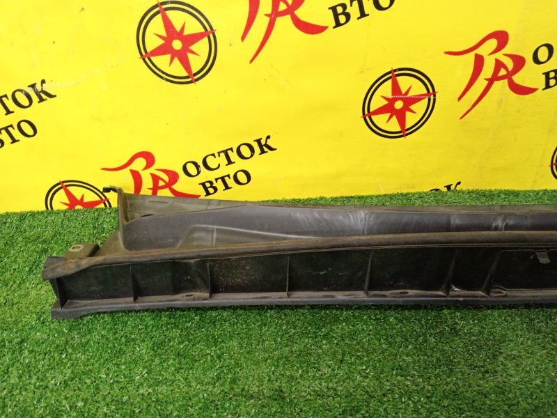 Решетка под лобовое стекло, 300 рублей, Красноярск