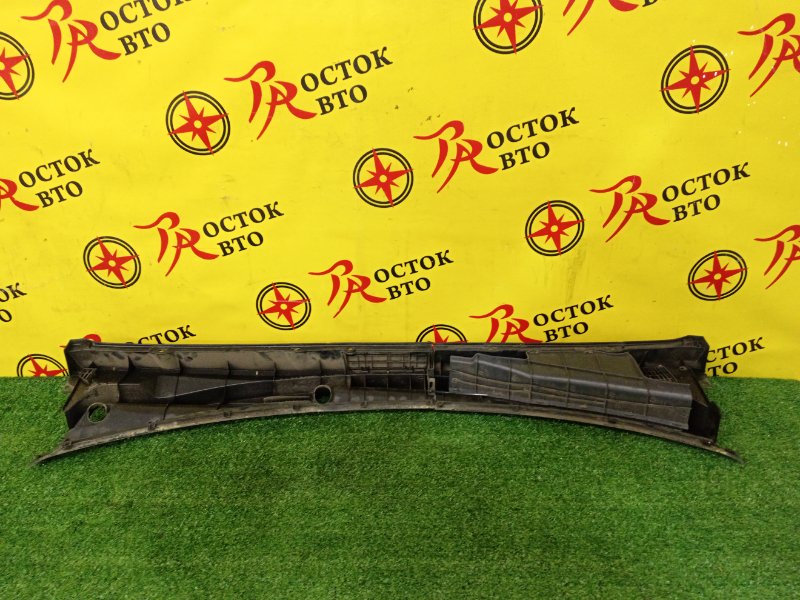 Решетка под лобовое стекло, 300 рублей, Красноярск