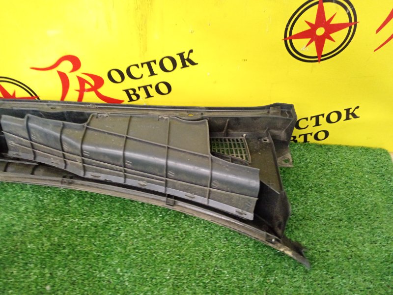 Решетка под лобовое стекло, 300 рублей, Красноярск