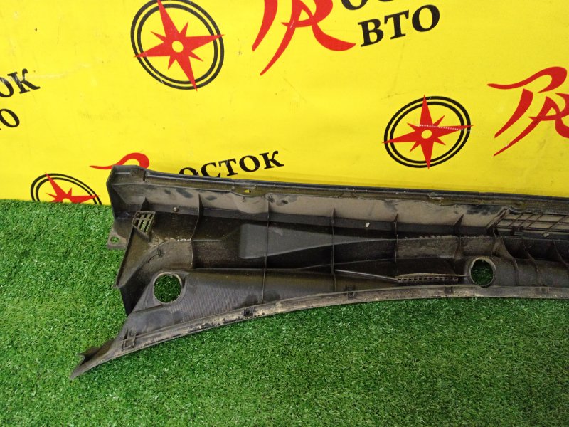 Решетка под лобовое стекло, 300 рублей, Красноярск