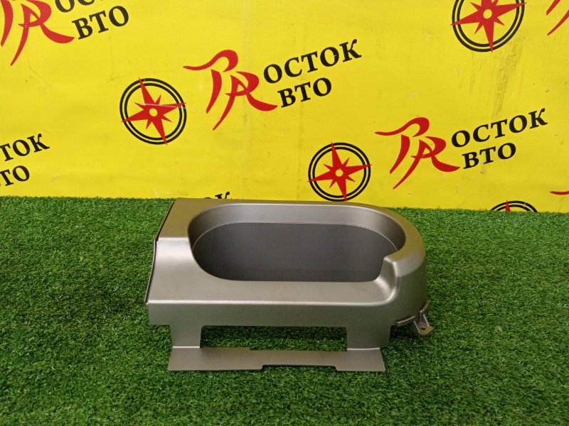 Консоль панели приборов, 500 рублей, Красноярск