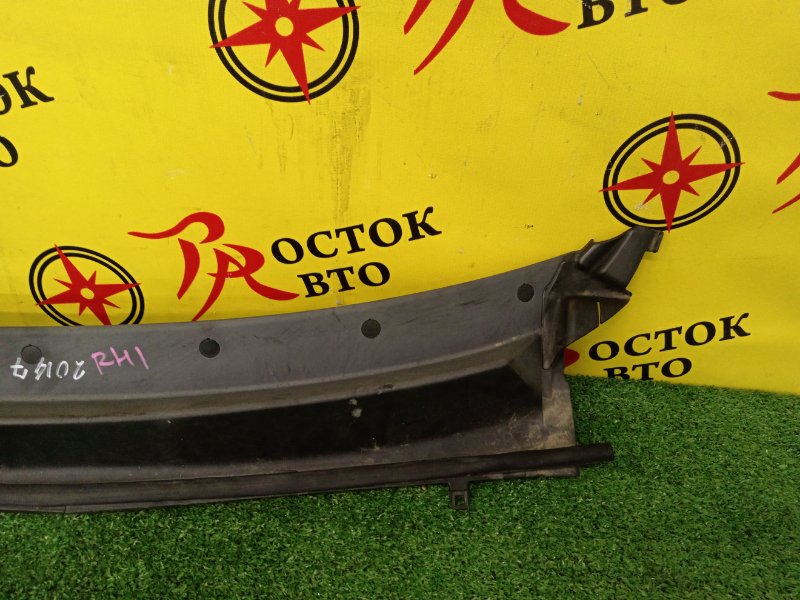 Решетка под лобовое стекло, 2000 рублей, Красноярск