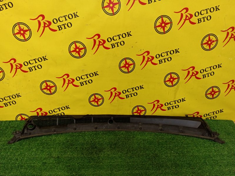 Решетка под лобовое стекло, 2000 рублей, Красноярск