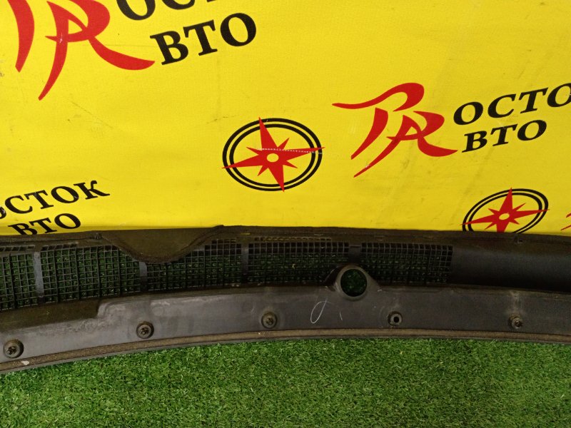 Решетка под лобовое стекло, 2000 рублей, Красноярск