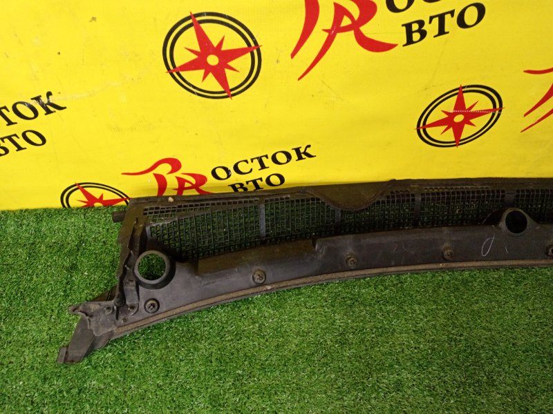 Решетка под лобовое стекло, 2000 рублей, Красноярск