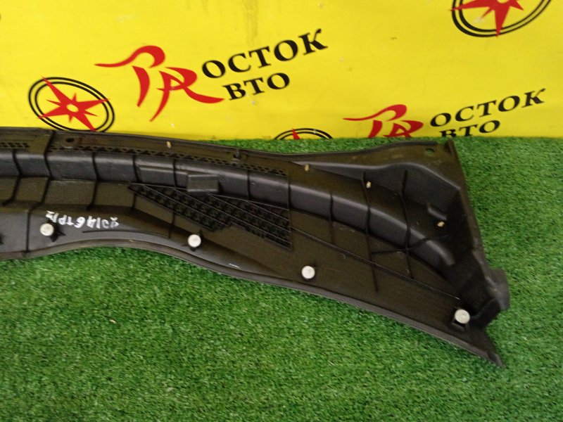 Решетка под лобовое стекло, 300 рублей, Красноярск