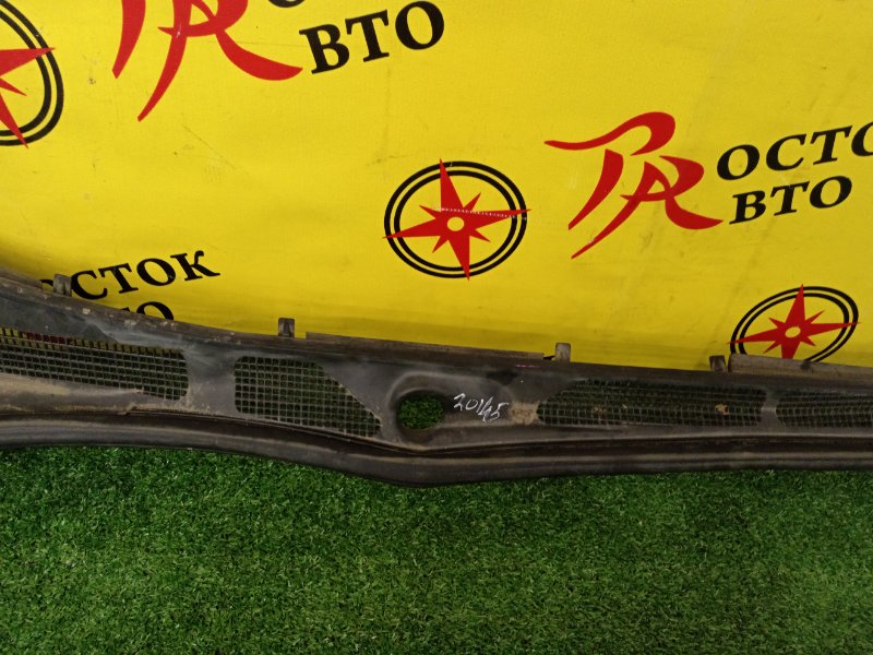 Решетка под лобовое стекло, 300 рублей, Красноярск