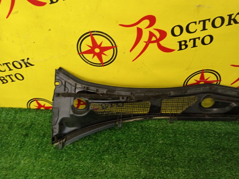 Решетка под лобовое стекло, 300 рублей, Красноярск