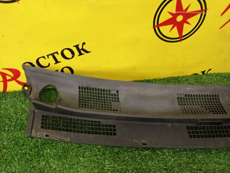 Решетка под лобовое стекло, 500 рублей, Красноярск
