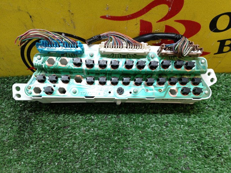 Панель приборов, 500 рублей, Красноярск