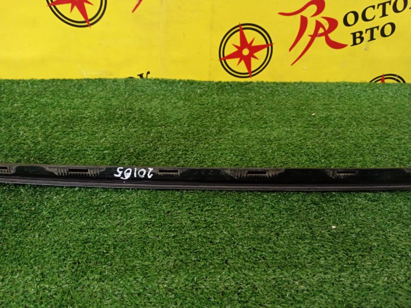 Молдинг лобового стекла, 2500 рублей, Красноярск