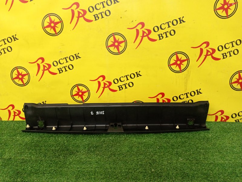 накладка багажника, 500 рублей, Красноярск