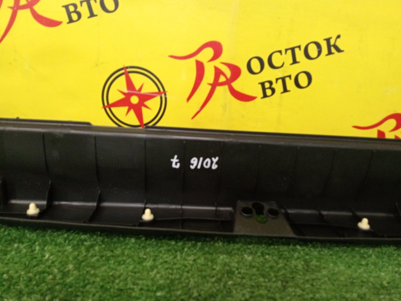 накладка багажника, 500 рублей, Красноярск