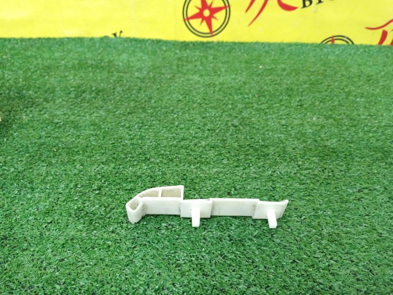 Клипса бампера, 500 рублей, Красноярск