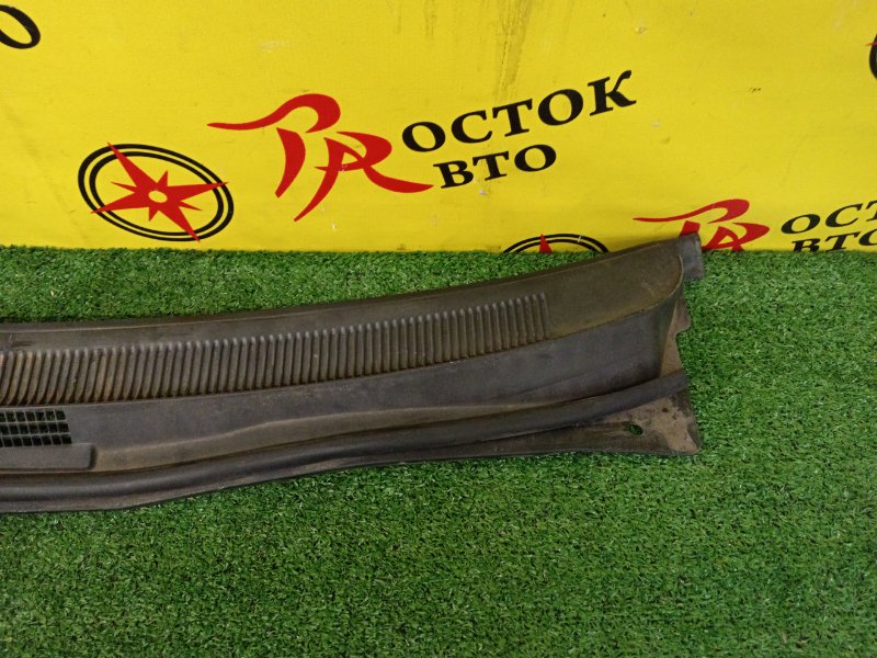 Решетка под лобовое стекло, 200 рублей, Красноярск