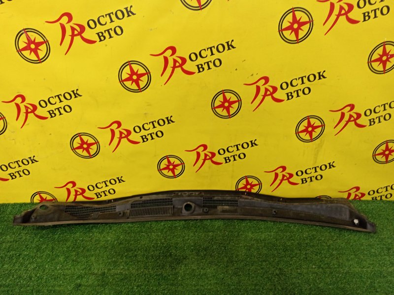 Решетка под лобовое стекло, 200 рублей, Красноярск