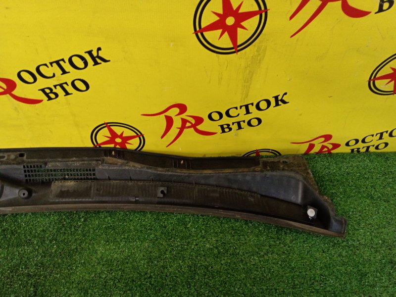 Решетка под лобовое стекло, 200 рублей, Красноярск