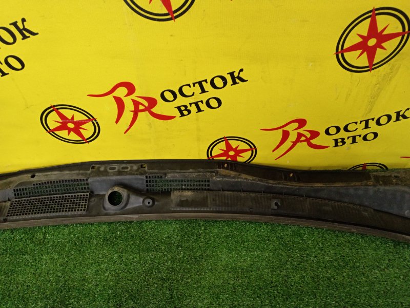 Решетка под лобовое стекло, 200 рублей, Красноярск