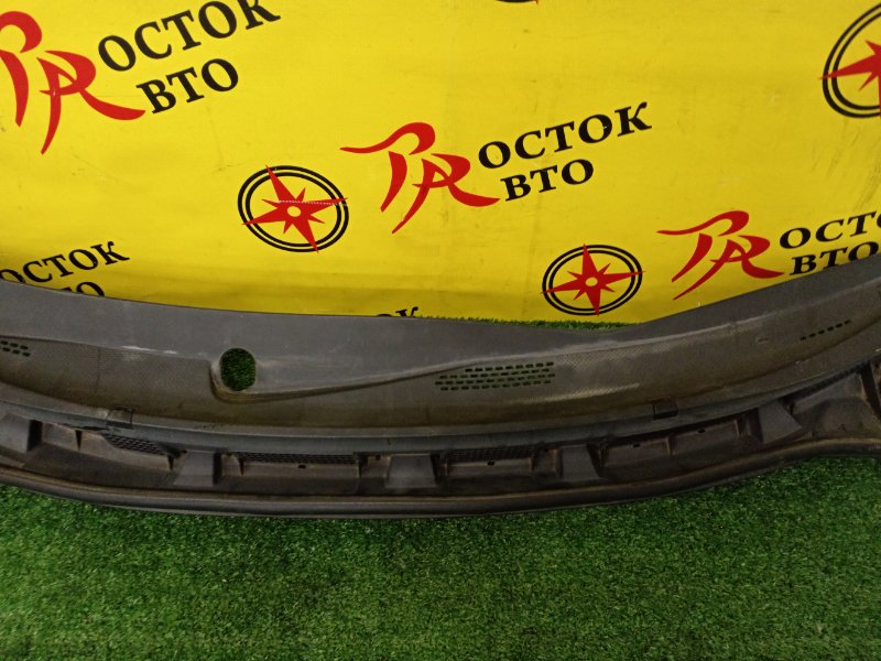 Решетка под лобовое стекло, 1000 рублей, Красноярск