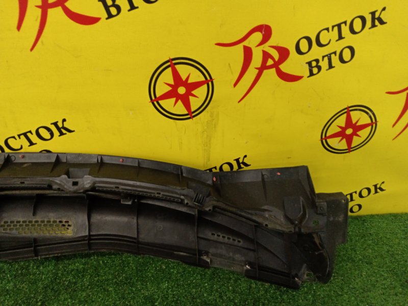 Решетка под лобовое стекло, 1000 рублей, Красноярск