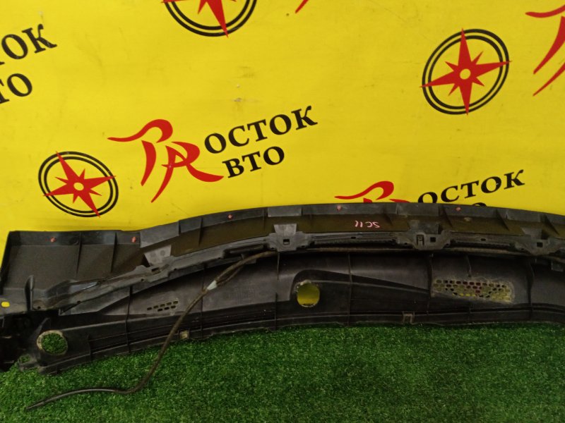 Решетка под лобовое стекло, 1000 рублей, Красноярск