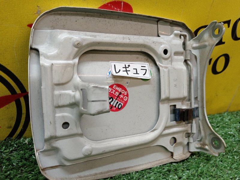 Лючок топливного бака, 500 рублей, Красноярск