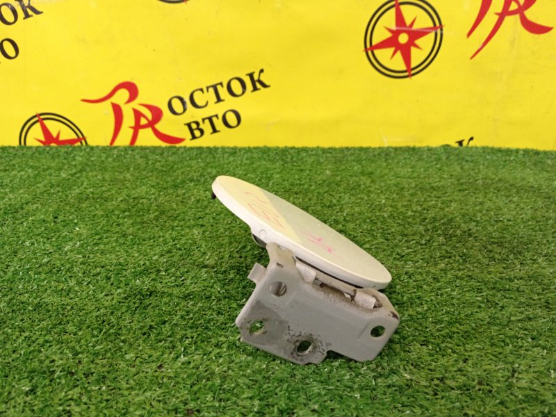 Лючок топливного бака, 300 рублей, Красноярск