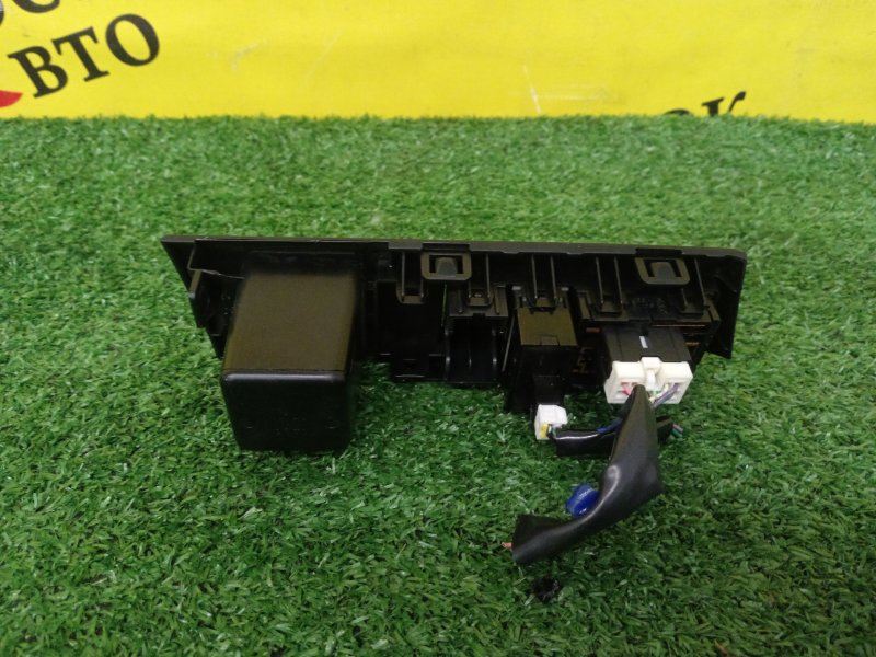 Блок управления зеркалами, 250 рублей, Красноярск