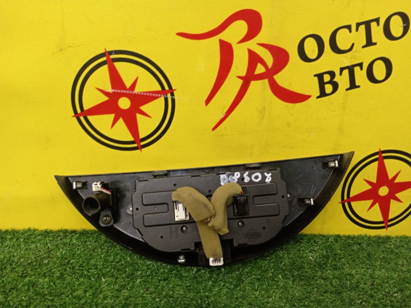 Блок управления климат-контролем, 500 рублей, Красноярск