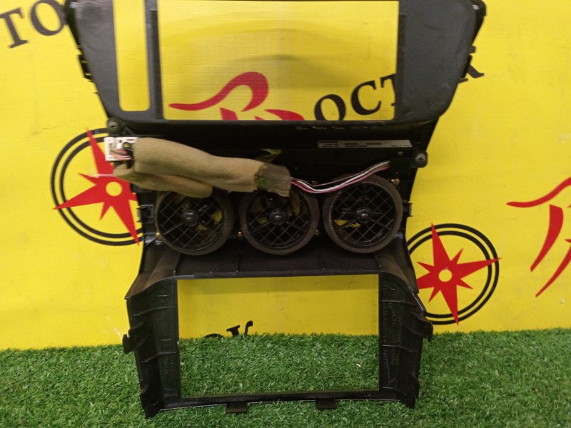 накладка консоли, 1800 рублей, Красноярск