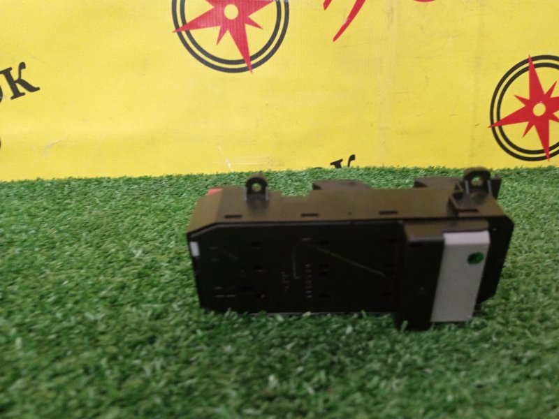 Блок управления стеклоподъемниками, 1000 рублей, Красноярск