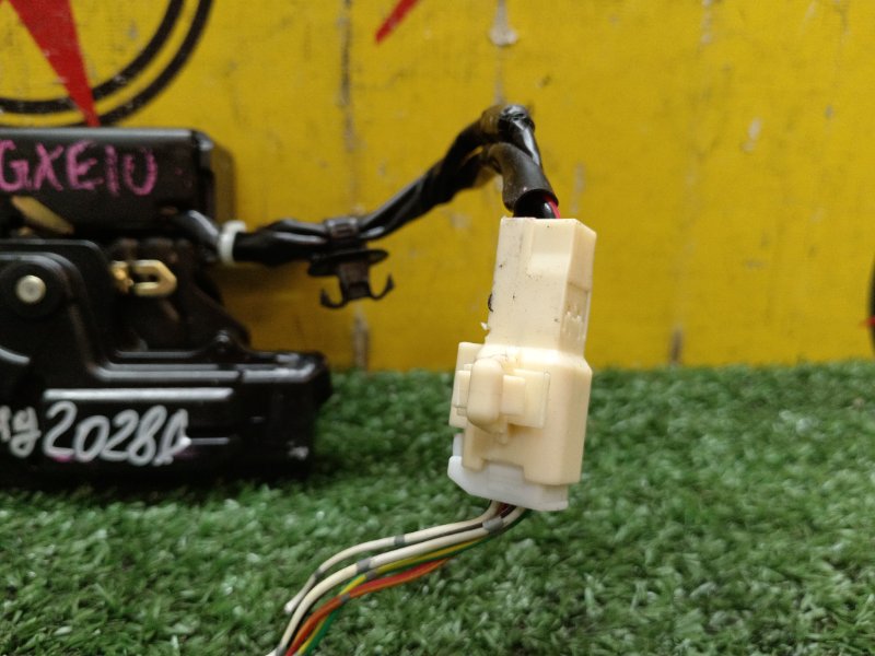 Замок багажника, 1500 рублей, Красноярск