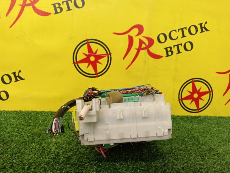 Блок предохранителей салонный, 2000 рублей, Красноярск