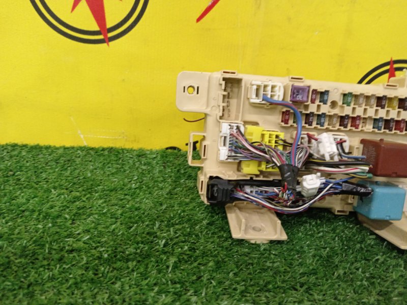 Блок предохранителей салонный, 500 рублей, Красноярск