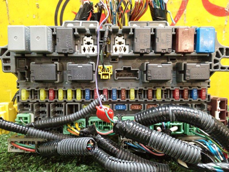 Блок предохранителей салонный, 1000 рублей, Красноярск