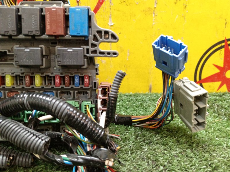 Блок предохранителей салонный, 1000 рублей, Красноярск