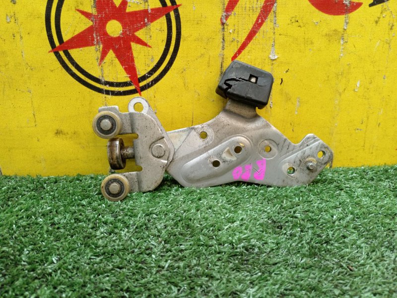 Ролик раздвижной двери, 800 рублей, Красноярск