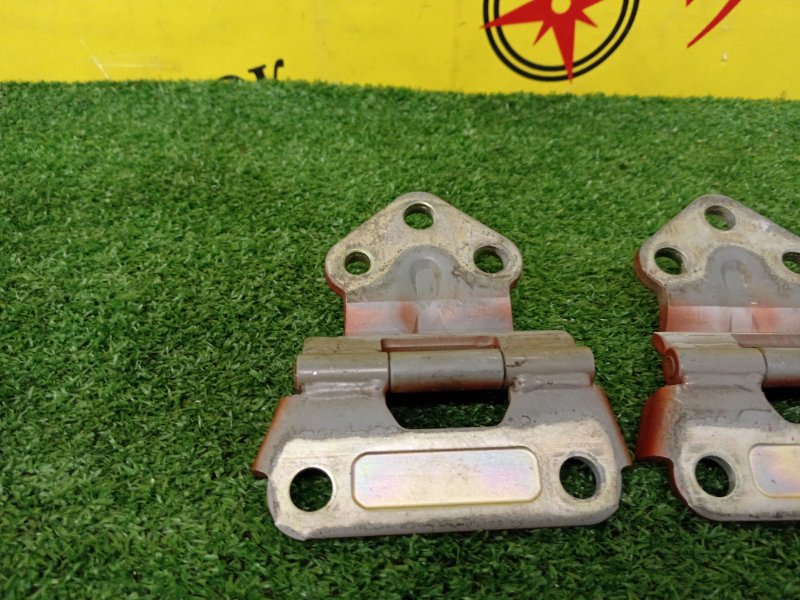 Петля двери багажника, 500 рублей, Красноярск