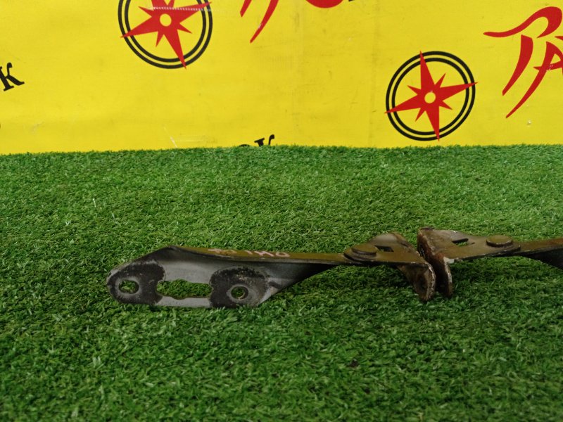 Петля капота, 300 рублей, Красноярск