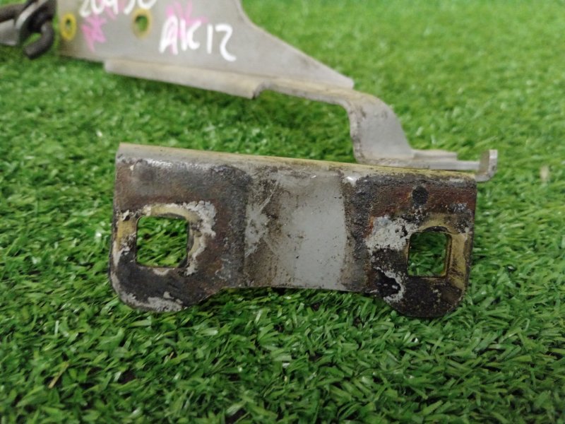 Петля капота, 300 рублей, Красноярск